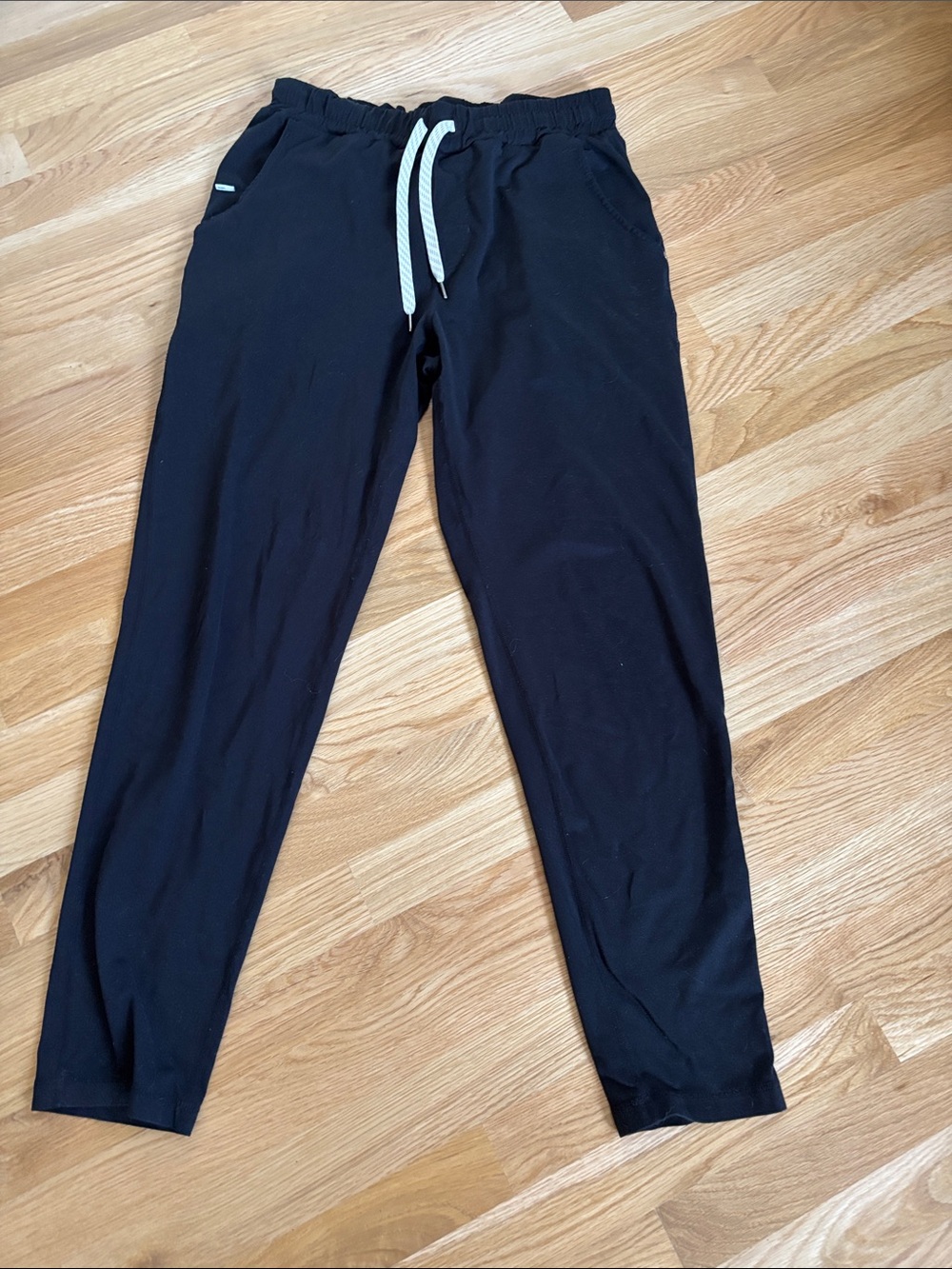 Vuori Black Sweatpants with White Drawstring